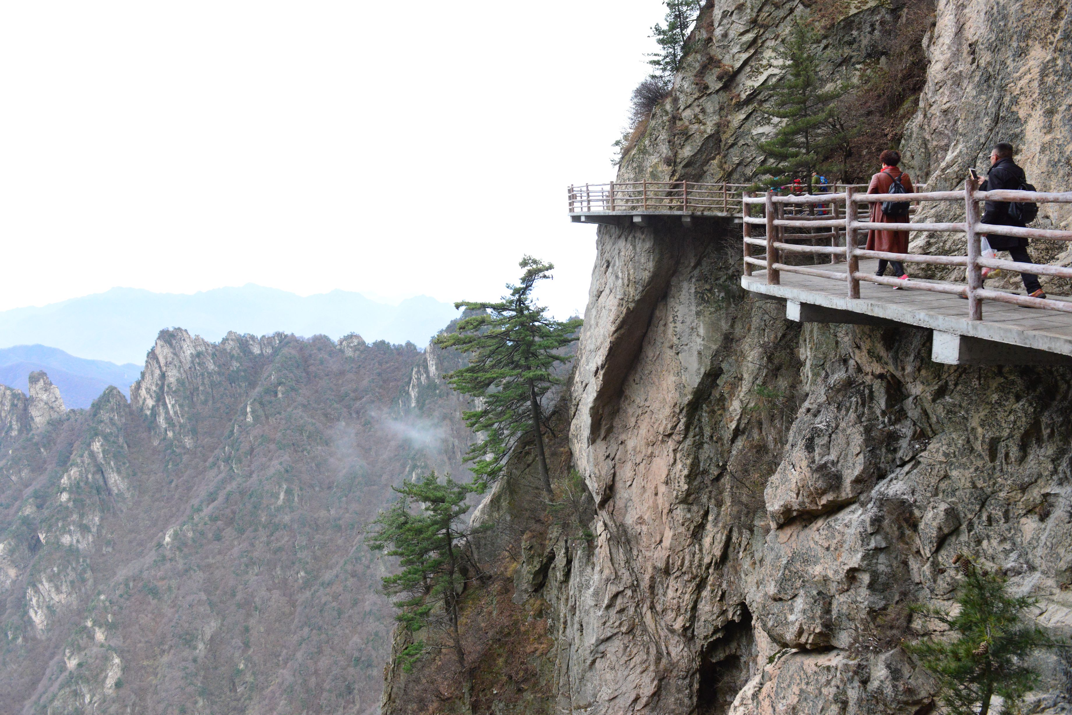 十里画廊老君山